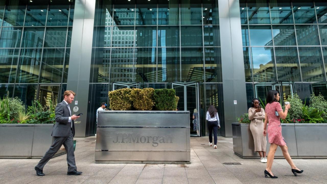Amerika Birleşik Devletleri (ABD) merkezli JPMorgan, Ortadoğu ve Avrupa’da orta ölçekli şirketlere yönelik büyüme stratejisi kapsamında Türkiye’deki varlığını artırma seçeneğini masaya yatırdı.