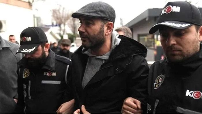 Eski Beşiktaş Belediye Başkanı Rıza Akpolat  .