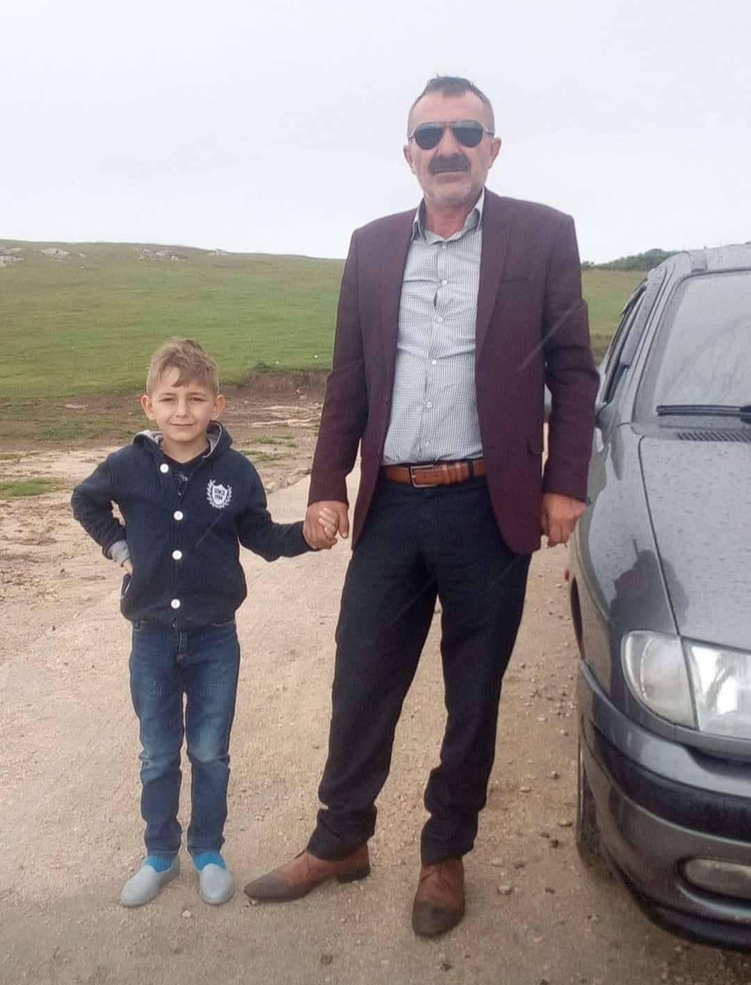 Hayatını kaybeden 12 yaşındaki çocuk (solda)