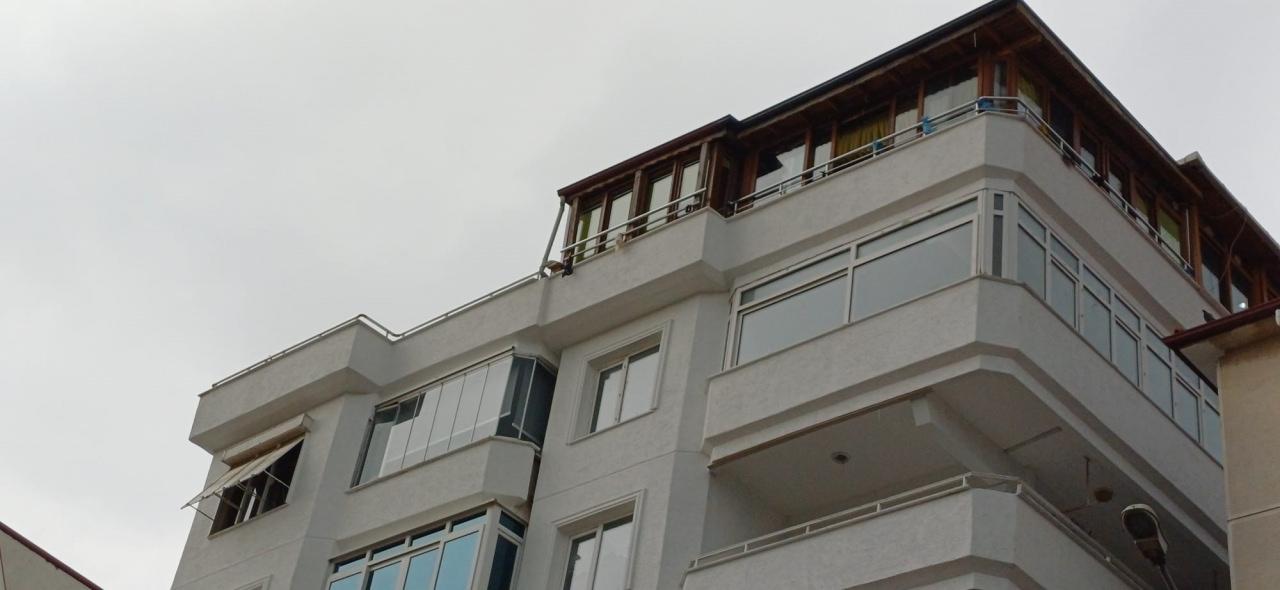 Güllü'nün Yalova'daki evi