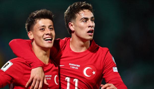 Futbolun 2 efsanesi Türk yıldızlara övgüler yağdırdı