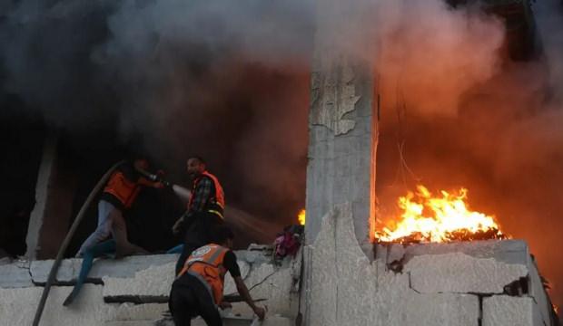 İsrail'den alçak saldırı: 21 Filistinli şehit oldu