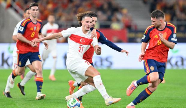 Milli Takım, İspanya'yı elinden kaçırdı!