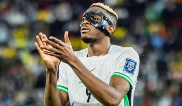 Osimhen i&ccedil;in meraklı bekleyiş! İlk resmi a&ccedil;ıklama geldi: Fenerbah&ccedil;e detayı