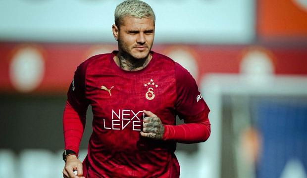 Osimhen'in yokluğunda fırsat bekleyen Icardi'ye Okan Buruk'tan kötü haber