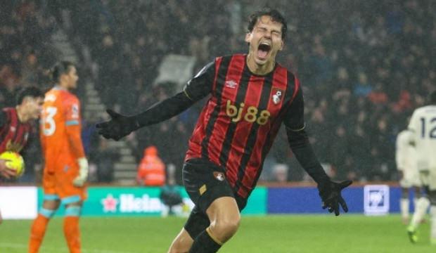 Premier Lig'de sahne milli yıldızın! Gol atması için 1 dakika yetti