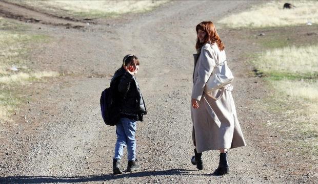 Sedanur öğretmenin Ağrı kırsalındaki tek öğrencisi!