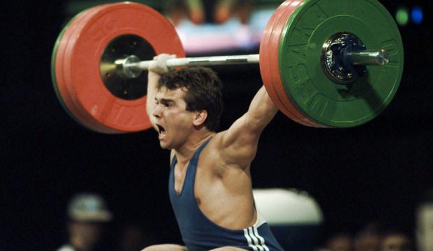 Time dergisine kapak olan ilk Türk sporcu: 'Cep Herkülü' Naim Süleymanoğlu! 