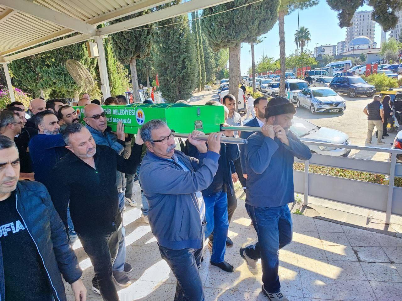 12 yaşındaki Miraç Çam toprağa verildi. 