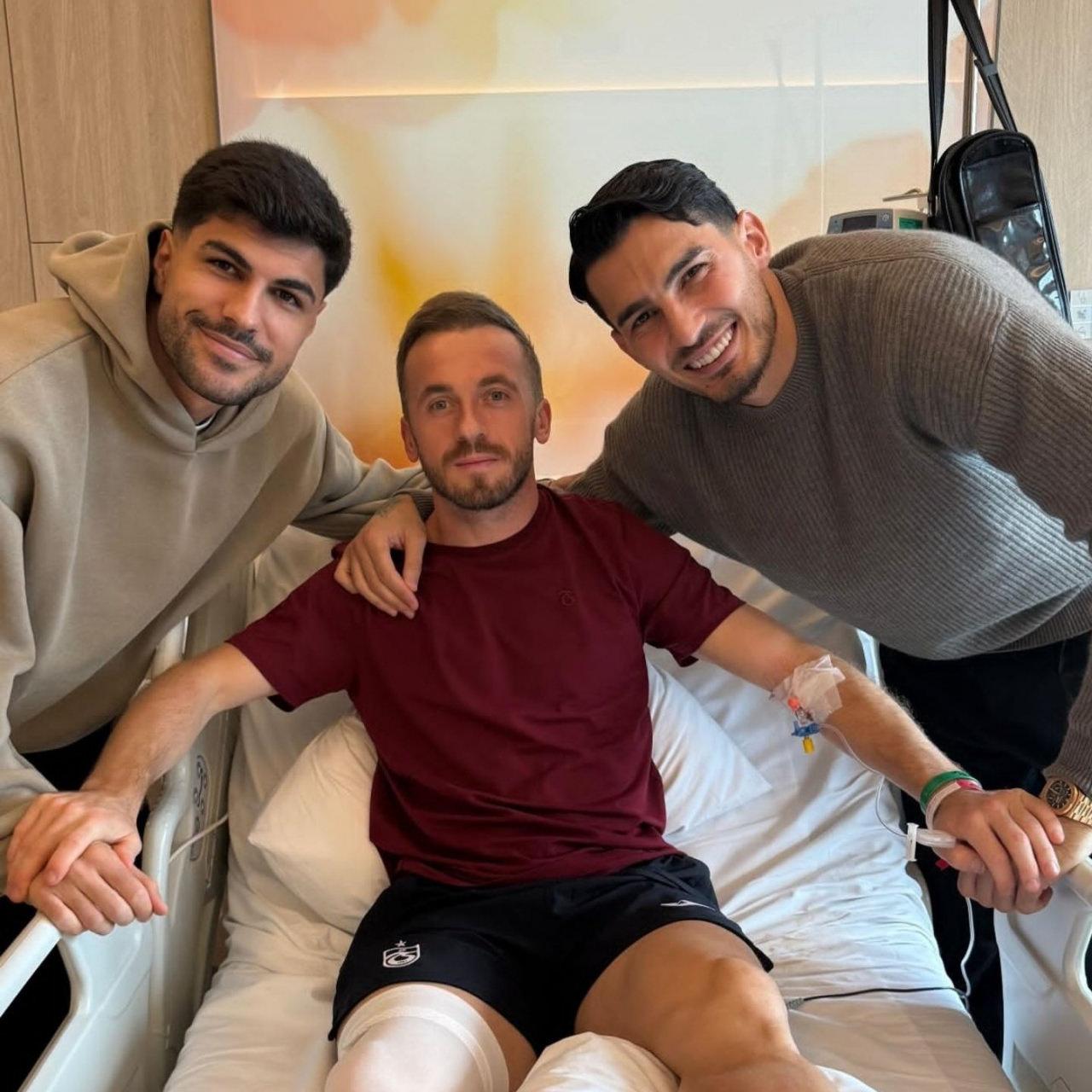 Eren Elmalı ve Uğurcan Çakır, Edin Visca'yı ziyaret etti