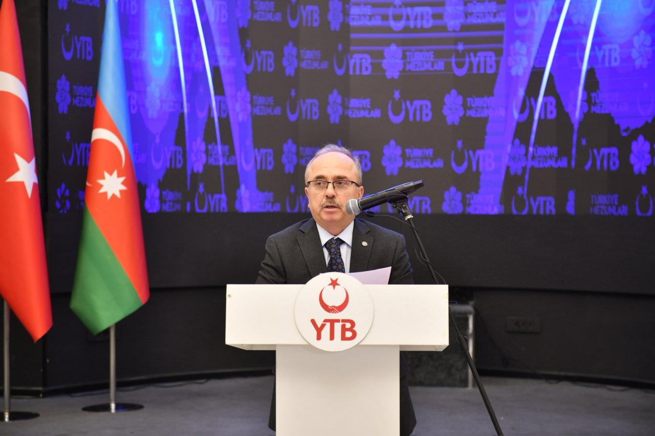 Türkiye'nin Bakü Büyükelçisi Birol Akgün, etkinlikte konuşma yaptı.