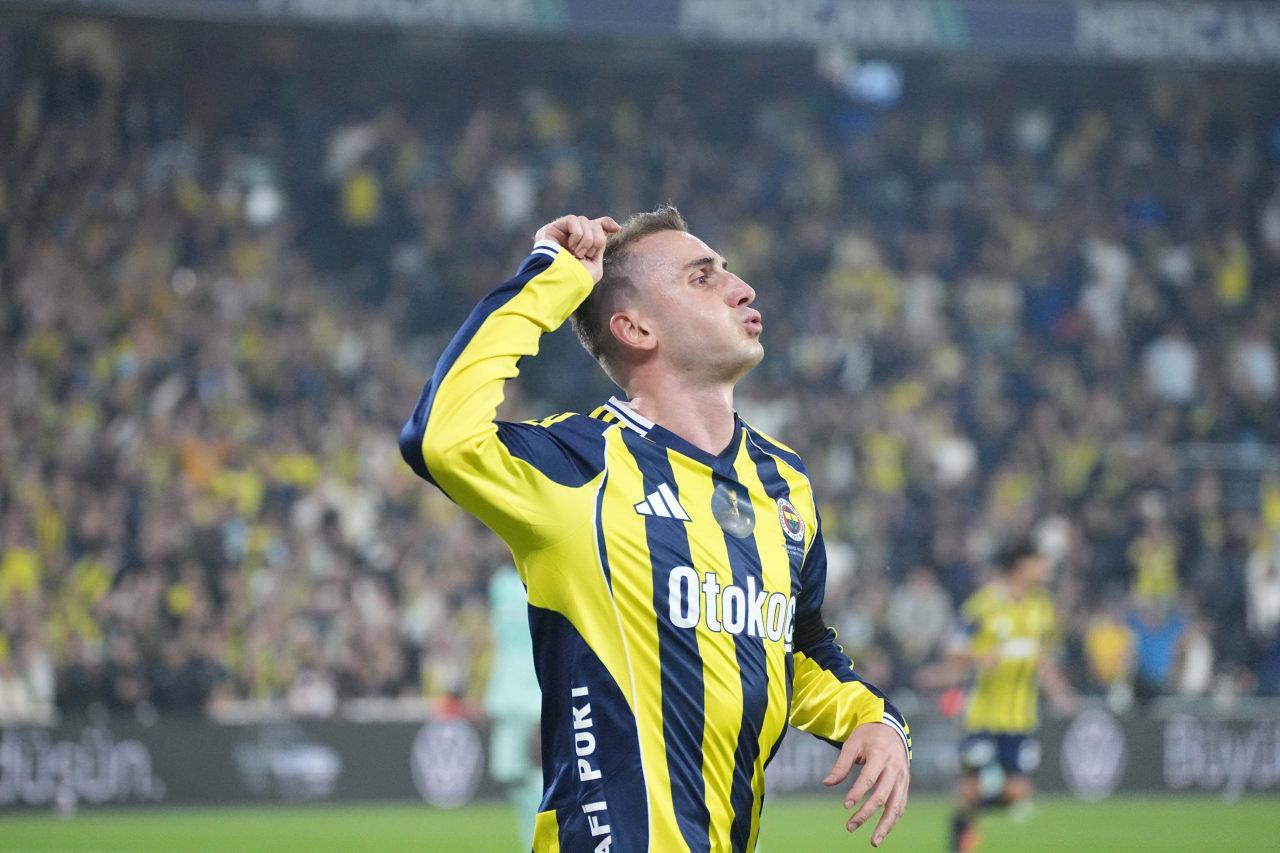 Kerem Aktürkoğlu, Trendyol Süper Lig'de Kayserispor'a attığı golü kutlarken, 9 Kasım 2025