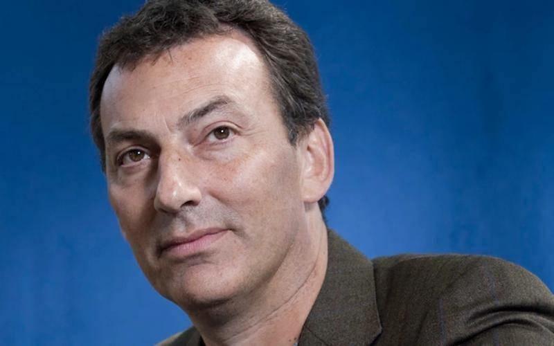 İngiliz gazeteci Mark Urban