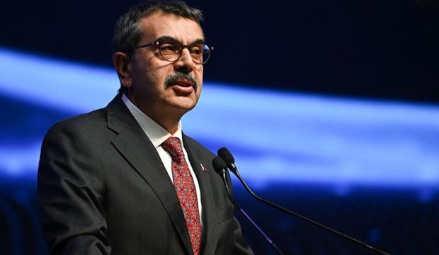 Bakan Tekin'den öğretmenlere mektup: Boynumuzun borcudur