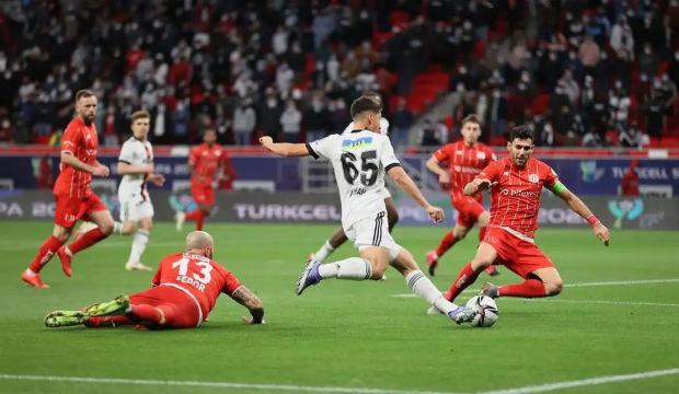 Beşiktaş'ın eski yıldızına Avrupa'dan talip çıktı: İmzaya gidiyor