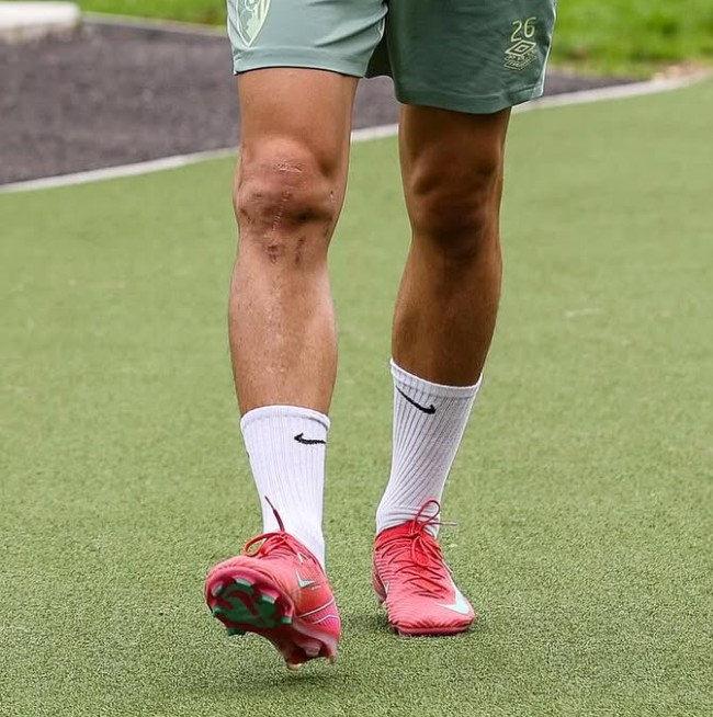 2 kez çapraz bağı ameliyatı geçiren Enes Ünal