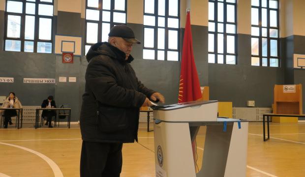 Gözler Bişkek'de! Kırgızistan'da seçim heyecanı! İşte seçimden son dakika notları...