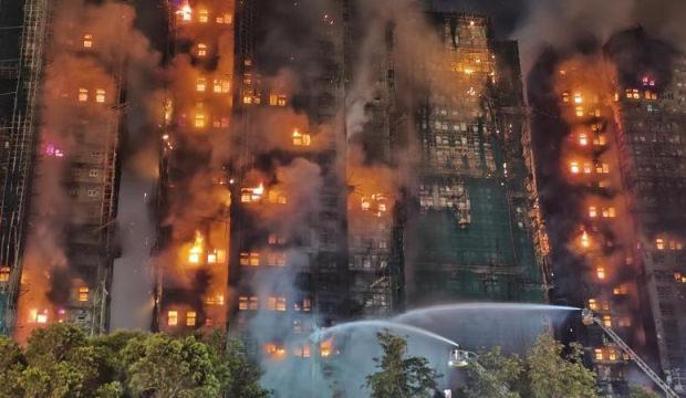İngiliz The Guardian yazdı: Hong Kong'daki yangın faciası ihmaller zinciri mi?