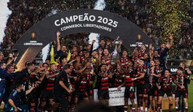 Libertadores Kupası'nda, Filipe Luis'in takımı Flamengo şampiyon oldu