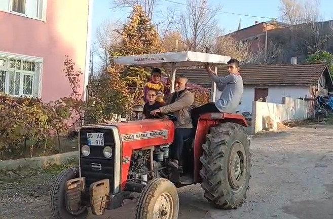 Hasan Küsen, İstanbul Boğaz Köprüsü'nden traktörle geçtiği gerekçesiyle icralık oldu.