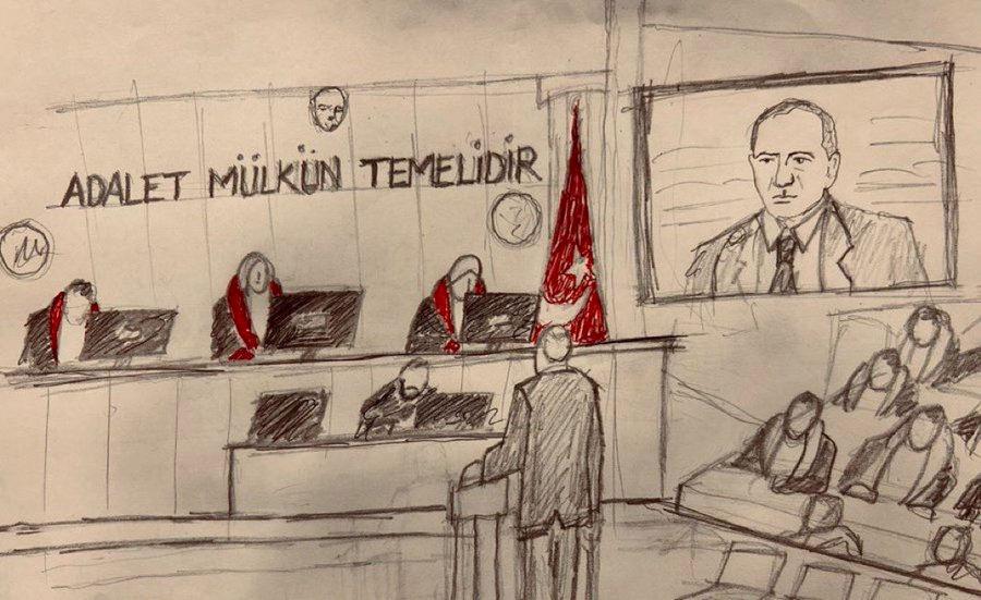 Duruşmaya izleyici olarak katılan Timur Soykan, mahkeme salonunu çizdi.