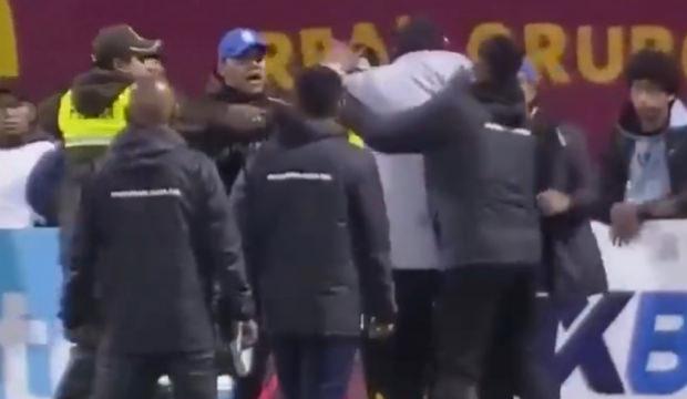 Sahada resmen savaş çıktı: Maç bitti 17 isim kırmızı kart gördü! Polisler araya zor girdi