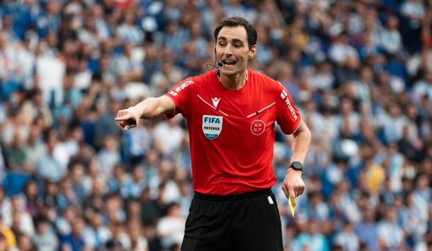 Fenerbahçe-Ferencvaros maçının hakemi belli oldu!