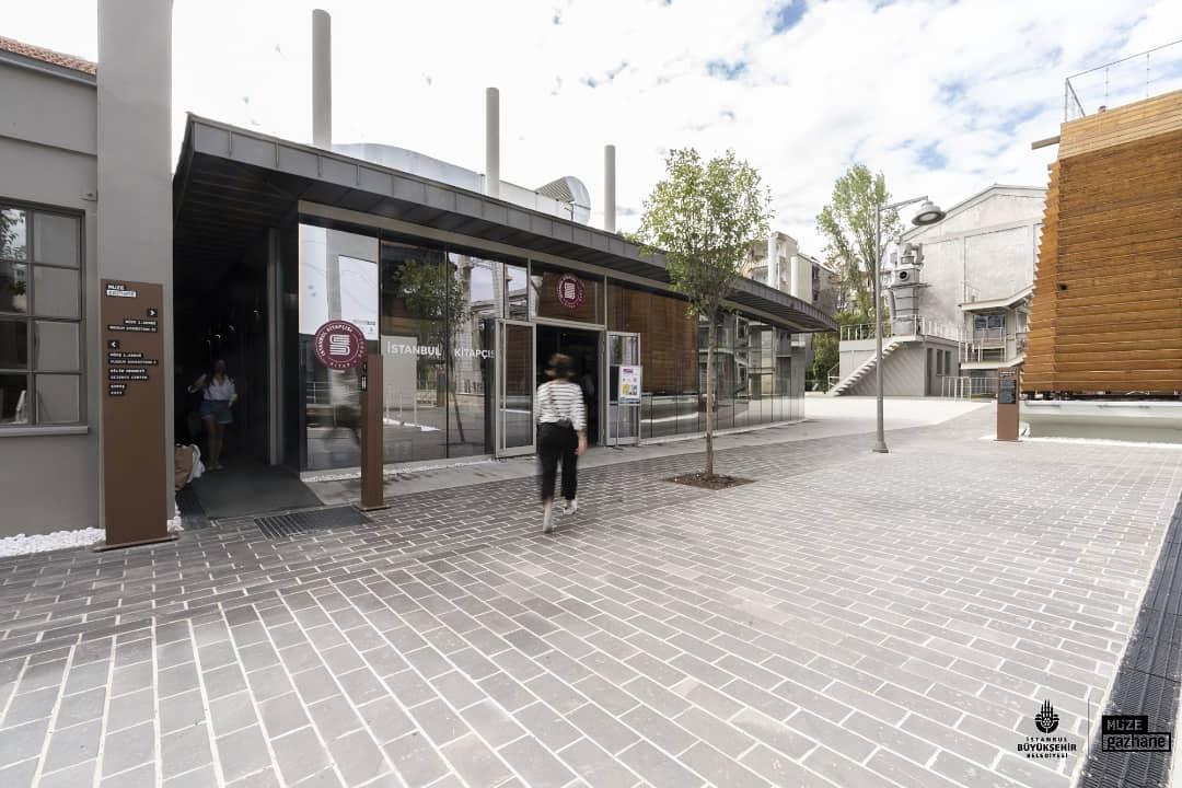 Müze Gazhane'deki kaçak İstanbul Kitapçısı