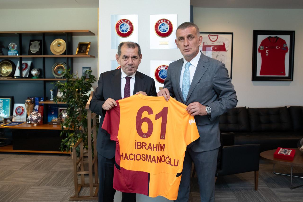 Galatasaray başkanı Dursun Özbek ve TFF Başkanı İbrahim Hacıosmanoğlu