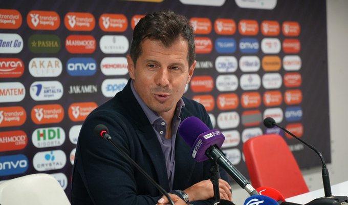 Kasımpaşa takımının yeni teknik direktörü olması beklenen Emre Belözoğlu