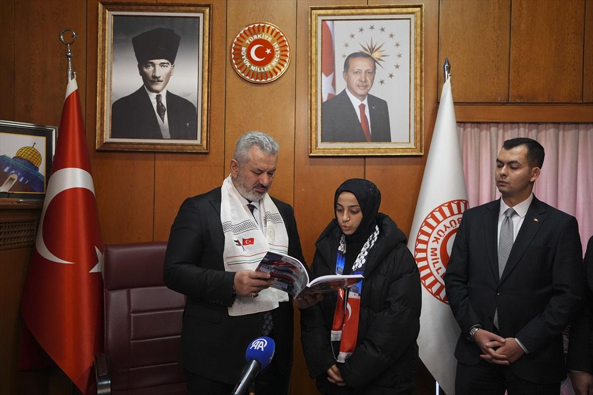 Öğrencilerin 'umut mektupları' Gazzeli çocuklara ulaştırılacak