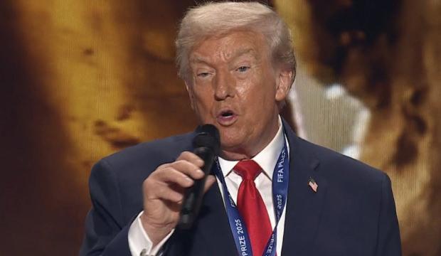 ABD Başkanı Donald Trump'a 'FIFA Barış Ödülü'