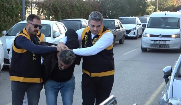 İki cinayetten aranan firari hükümlü 7 kitap çıkarmış! İşte akıl dışı olay