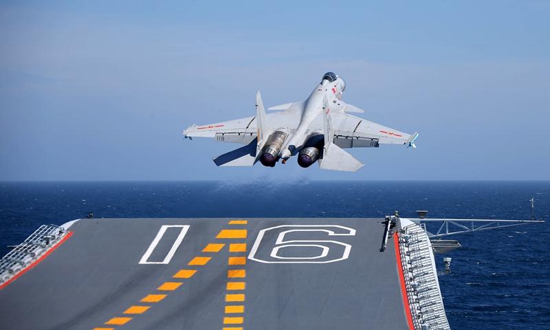 Çin savaş uçağı j-15