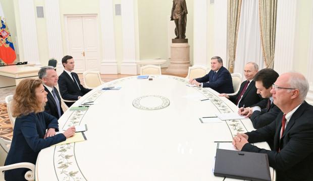 Putin, Trump'ın danışmanı ile damadını kabul etti