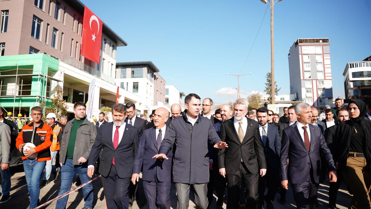 Bakan Kurum saha ziyaretinde bulundu