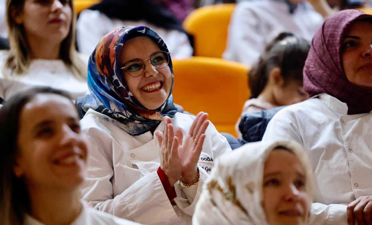 KADEM'in depremzede kadınlara umut olan projesinin kapanışı gerçekleşti