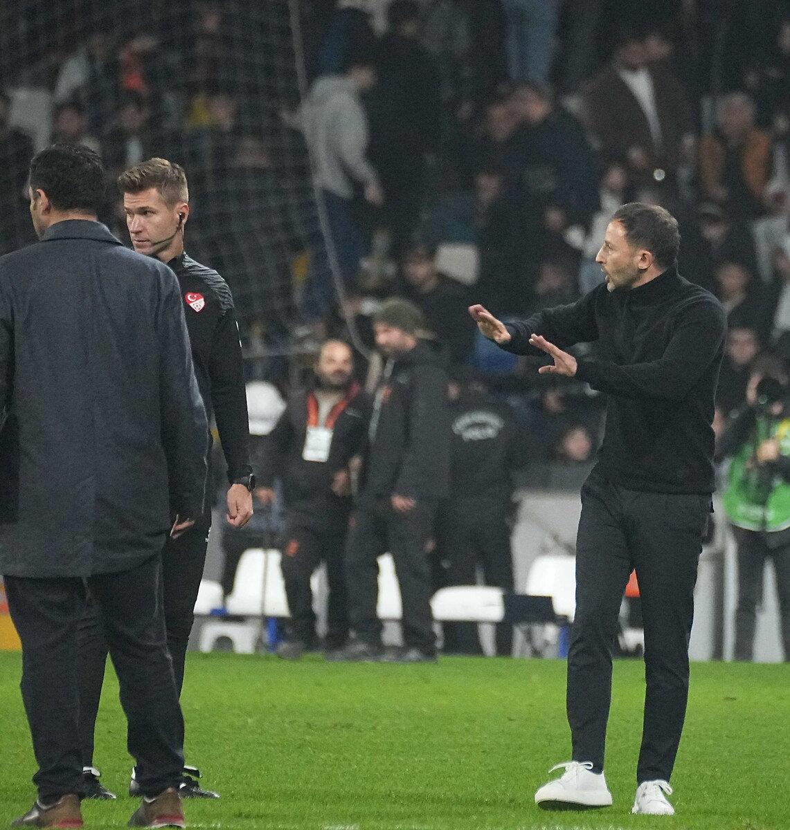 Domenico Tedesco, İstanbul Başakşehir FK - Fenerbahçe maçında, 6 Aralık 2025