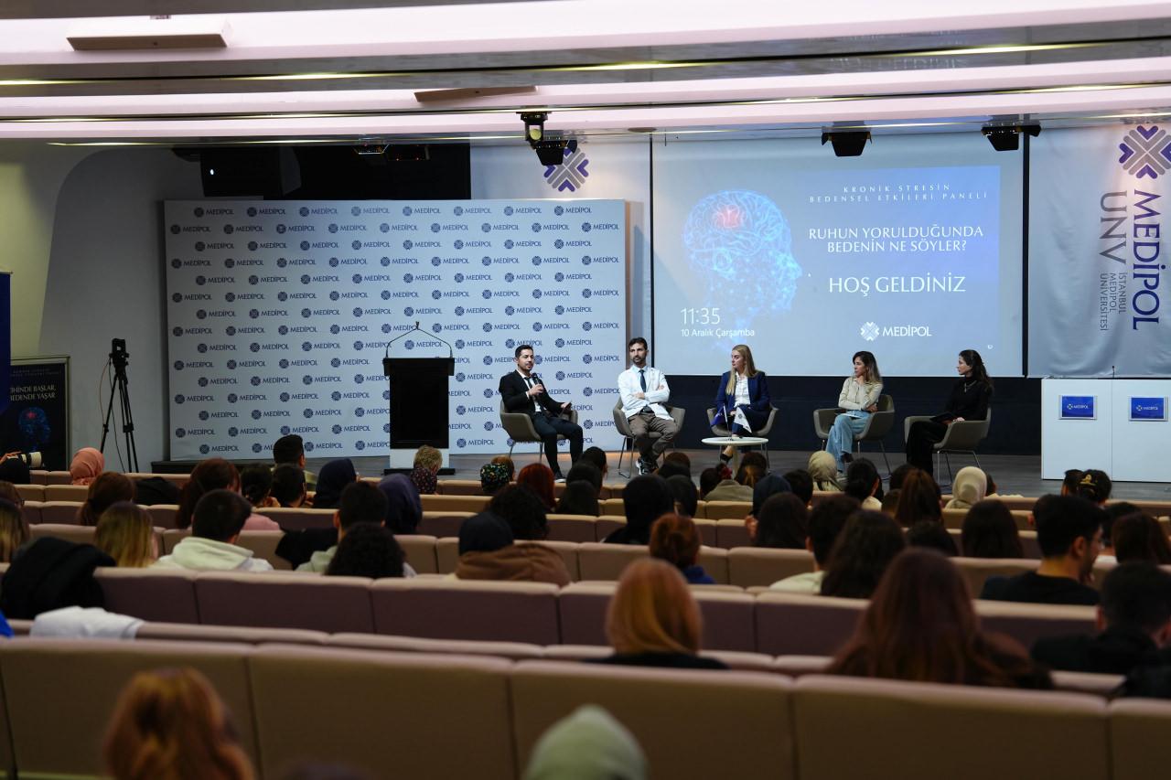 “Kronik Stresin Bedensel Etkileri” paneli