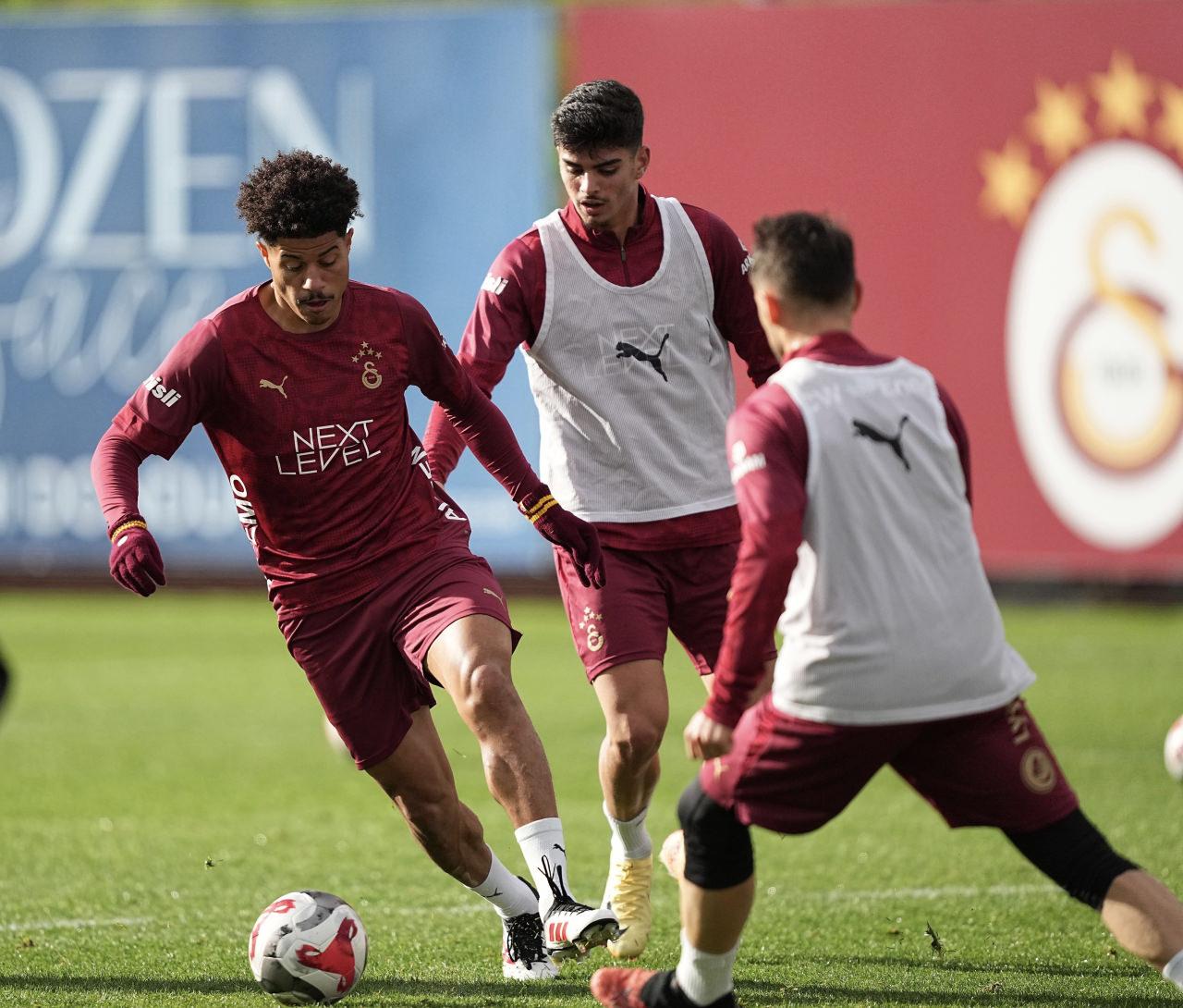 Galatasaray'ın antrenmanından bir görüntü, 11 Aralık 2025