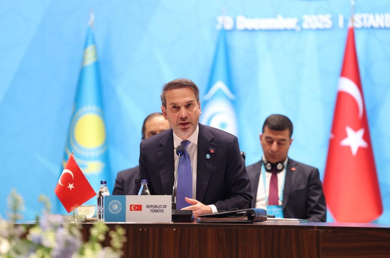 Enerji ve Tabii Kaynaklar Bakanı Alparslan Bayraktar