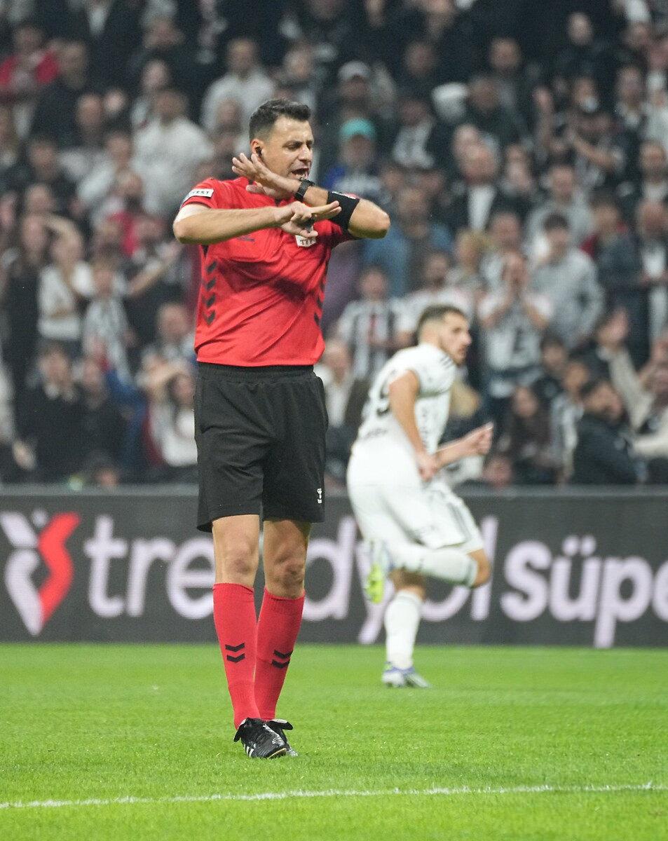 Trabzonspor-Beşiktaş maçını yönetecek hakem Ali Şansalan oldu.
