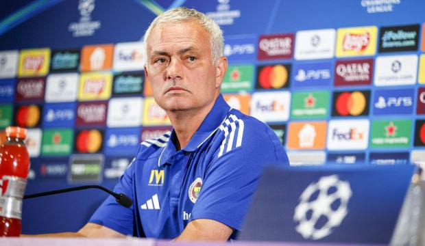 Fenerbahçe'nin Türk yıldızı Polonya'ya gidiyor: Mourinho'nun prensiydi