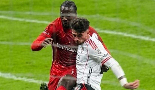 FIFA kokartlı hakemden Halil Umut Meler'e tepki: UEFA’da verme de seni görelim