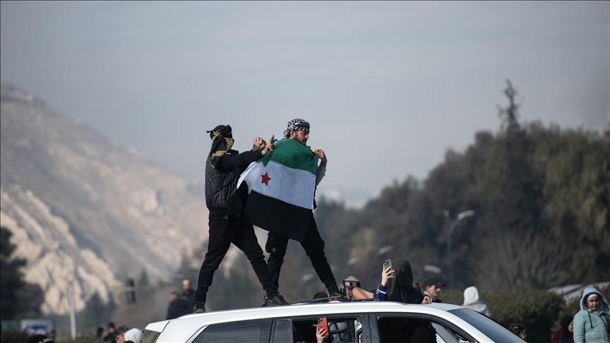 Suriye 8 Aralık gününü 'Milli Bayram' ilan etti