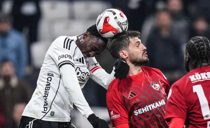 Beşiktaş-Gaziantep FK maçından bir kare