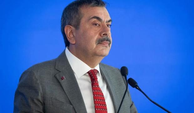 MEB'ten öğrencilerin yükünü hafifletecek haber! Veliler de mutlu olacak