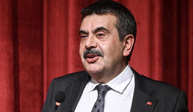 MEB'ten flaş karar: S&uuml;re uzatıldı! Sınava girecekler aman dikkat...