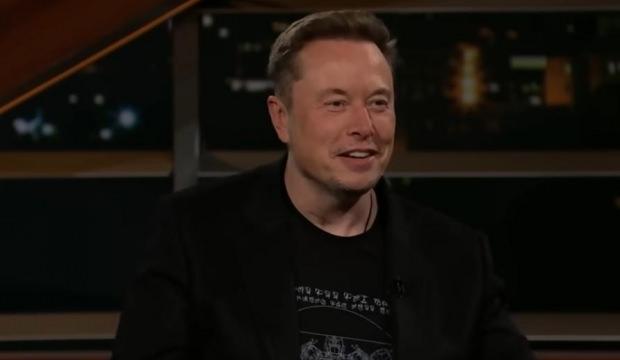 Musk X'e 140 milyon dolar para cezası veren AB'nin kaldırılmasını istedi