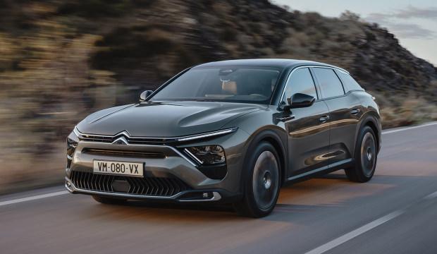 Otomobil devi, T&uuml;rkiye'yle ilgili kararını verdi! Yeni d&ouml;nem başlıyor